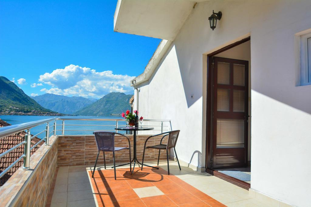 Apartment The Sea Coast Kotor Exterior foto