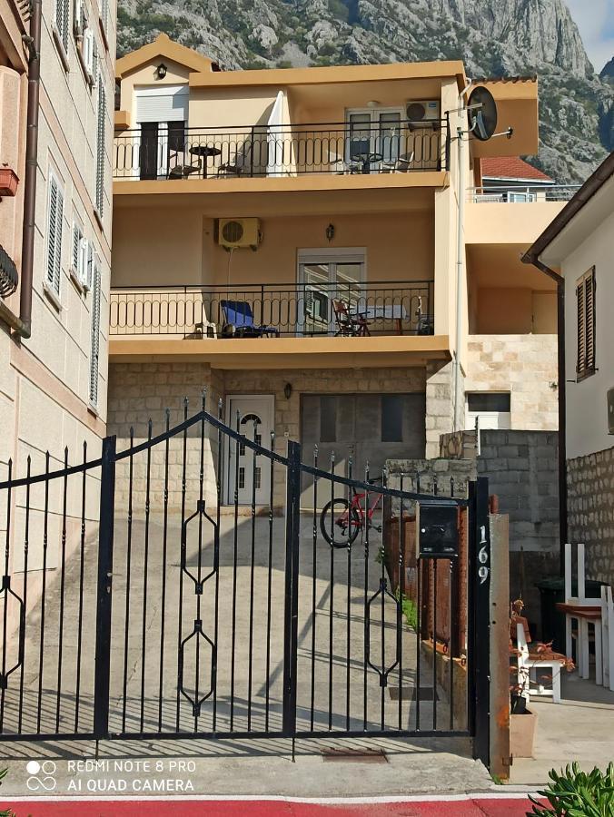 Apartment The Sea Coast Kotor Exterior foto